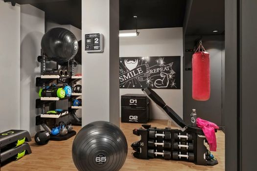 Moxy Lille City