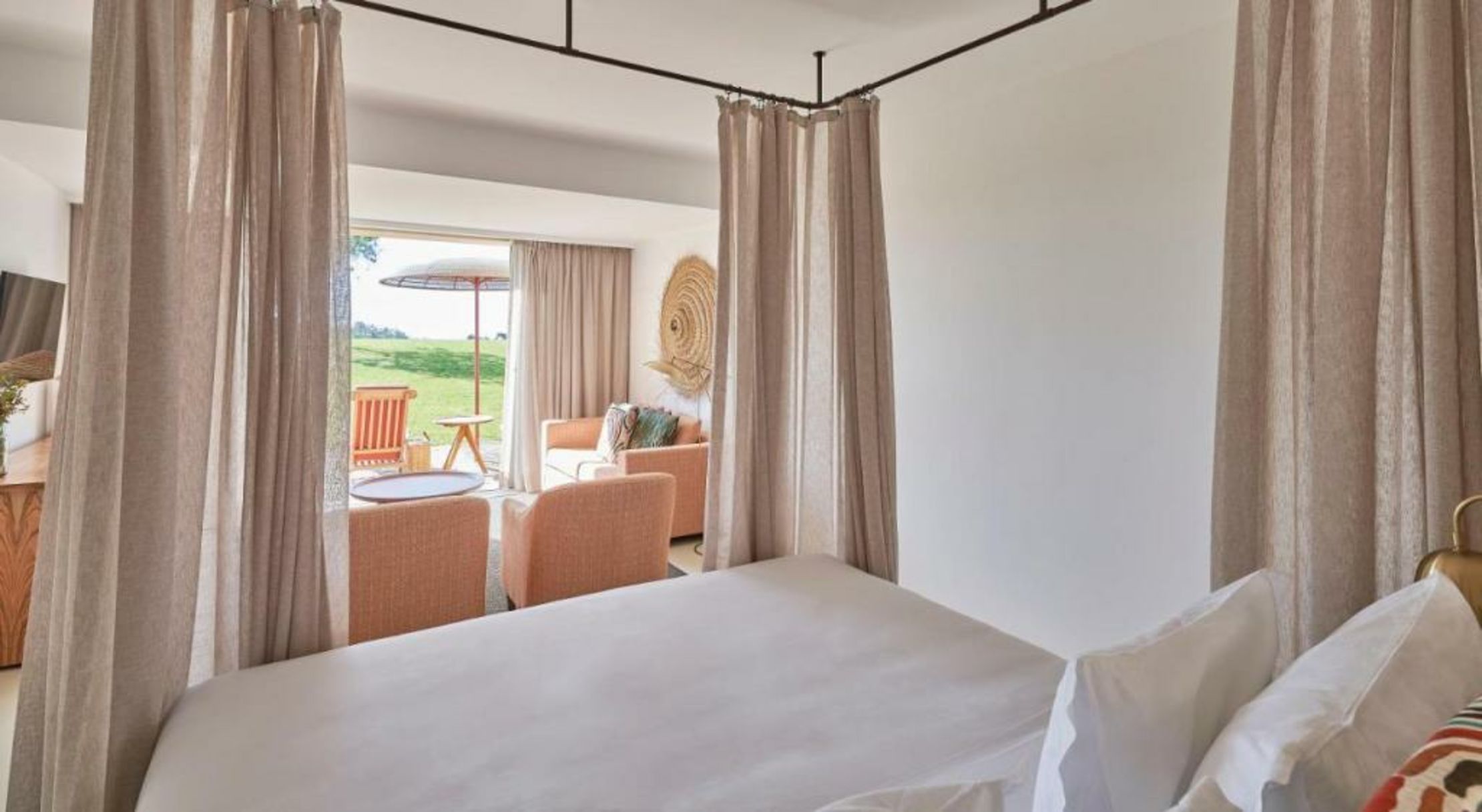 Praia do Canal Nature Retreat - Small Luxury Hotels of the World