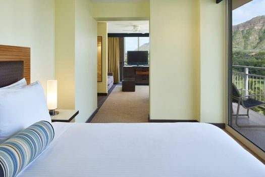 Kaimana Beach Hotel