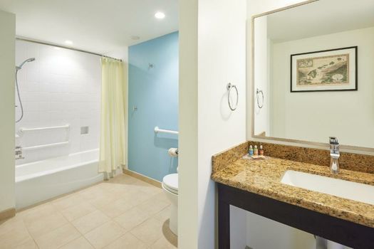 Kaimana Beach Hotel
