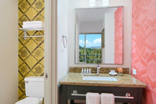 Kaimana Beach Hotel