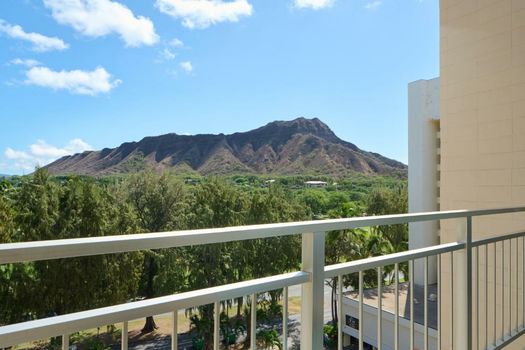 Kaimana Beach Hotel