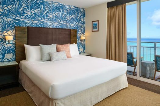 Kaimana Beach Hotel