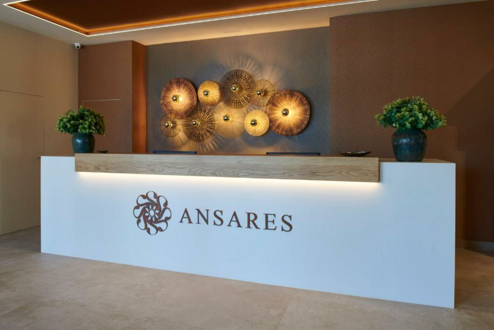 Ansares Hotel