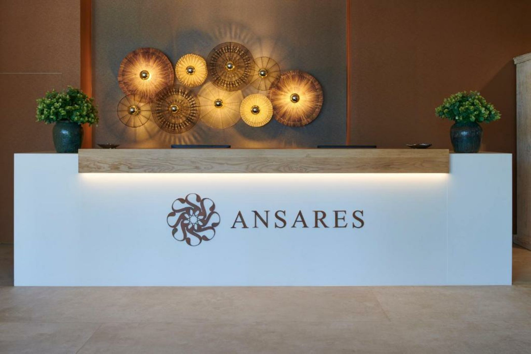 Ansares Hotel