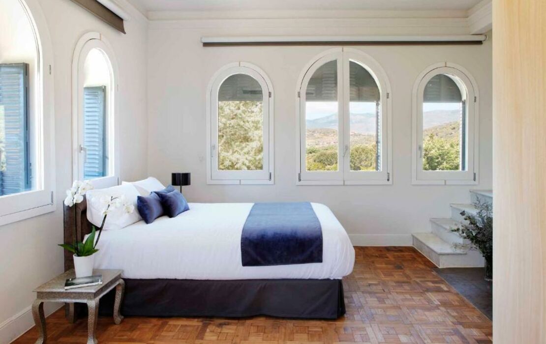 Box Art Hotel La Torre, Collado Mediano, Espagne My Boutique hotel