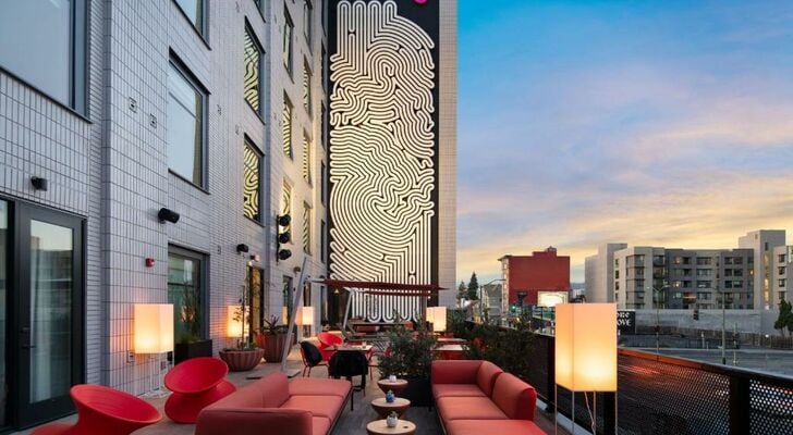 Moxy Oakland Downtown