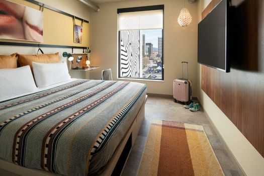 Moxy Oakland Downtown