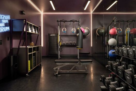 Moxy Oakland Downtown