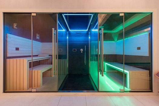 LUSTER Hotel