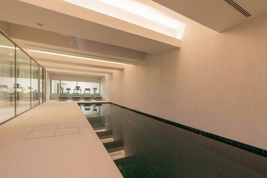 LUSTER Hotel
