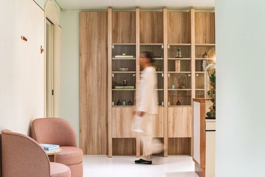 LUSTER Hotel