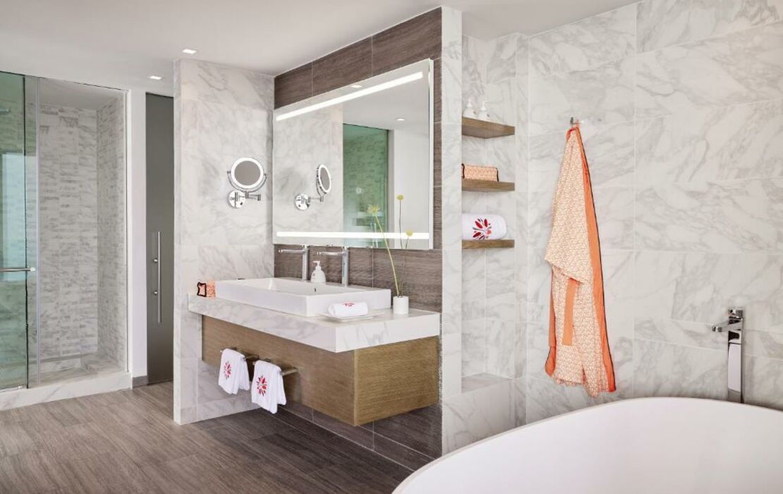 Resort Tile Bath Towels