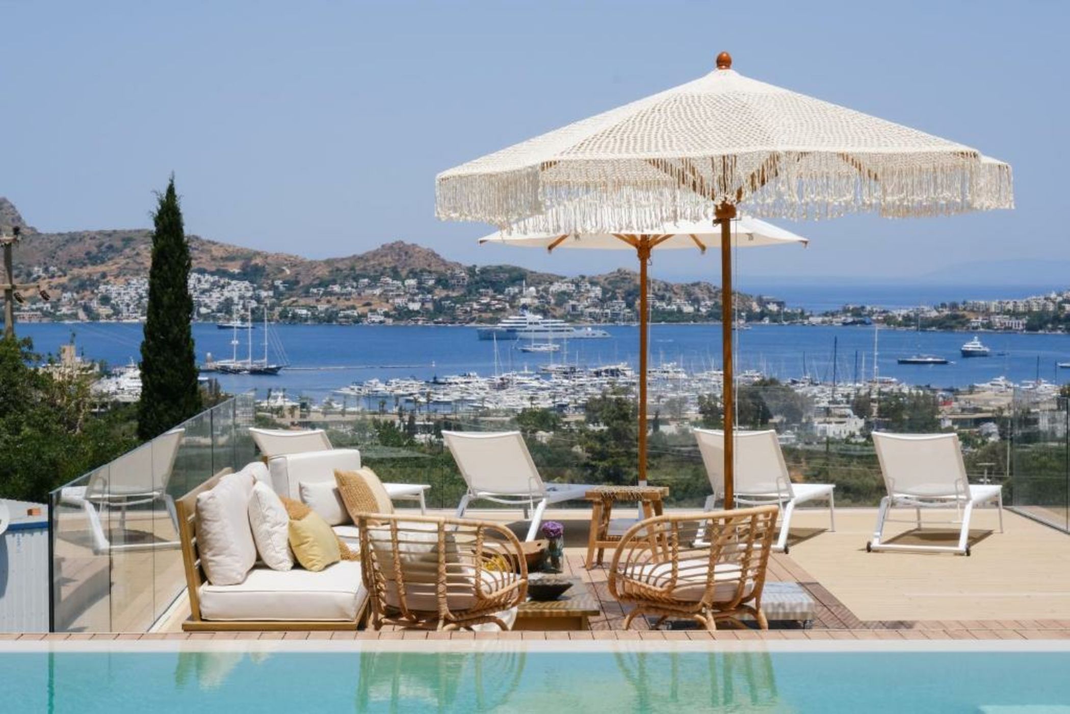 Birdcage 33 Hotel - Adult Only