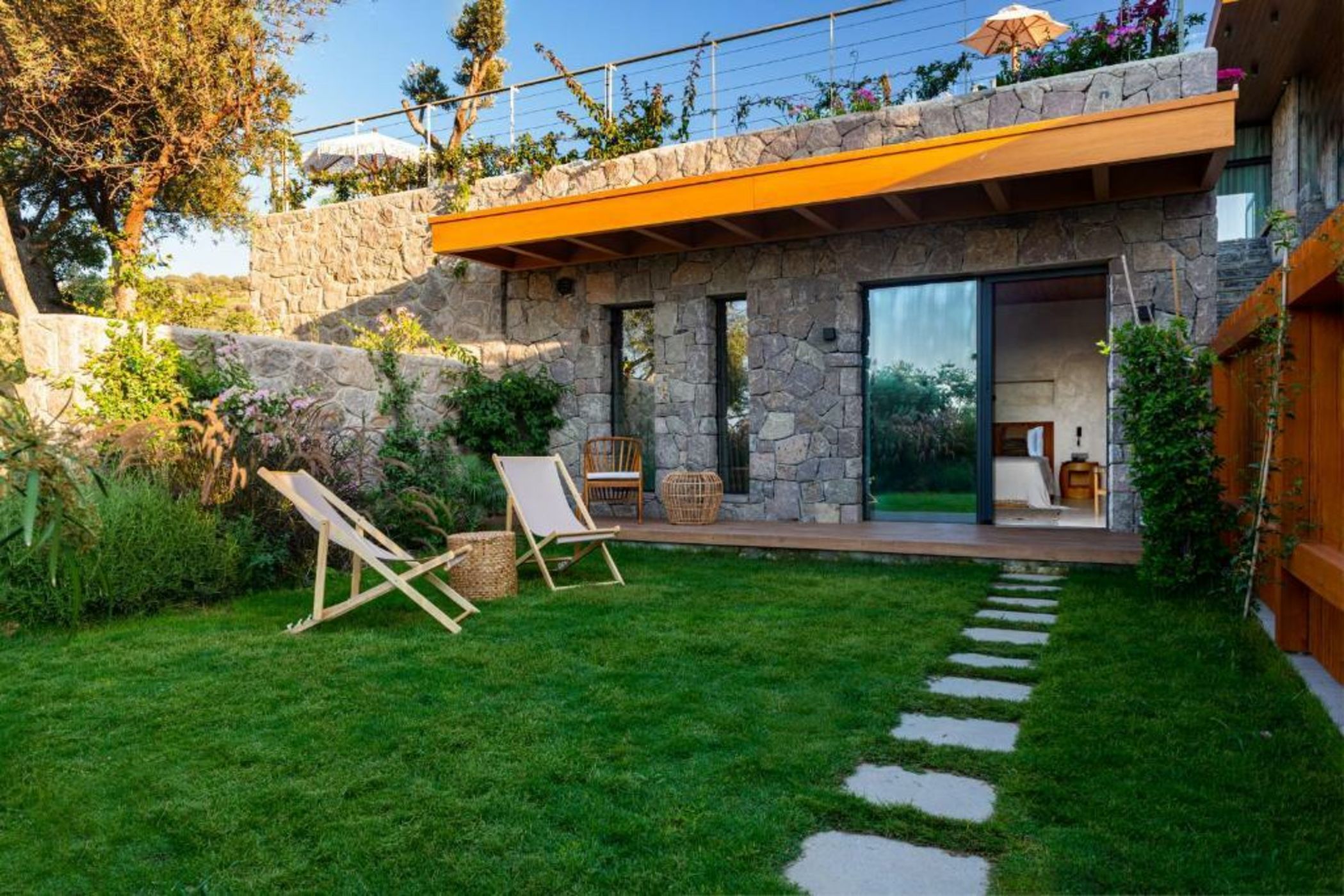 Birdcage 33 Hotel - Adult Only