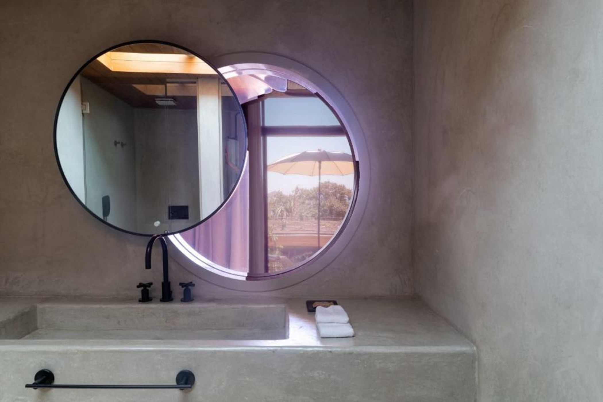 Birdcage 33 Hotel - Adult Only