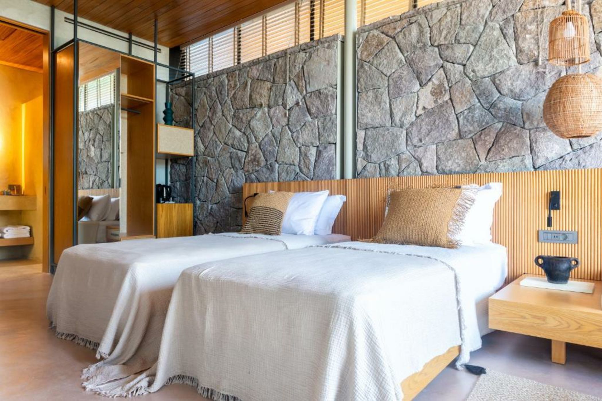 Birdcage 33 Hotel - Adult Only