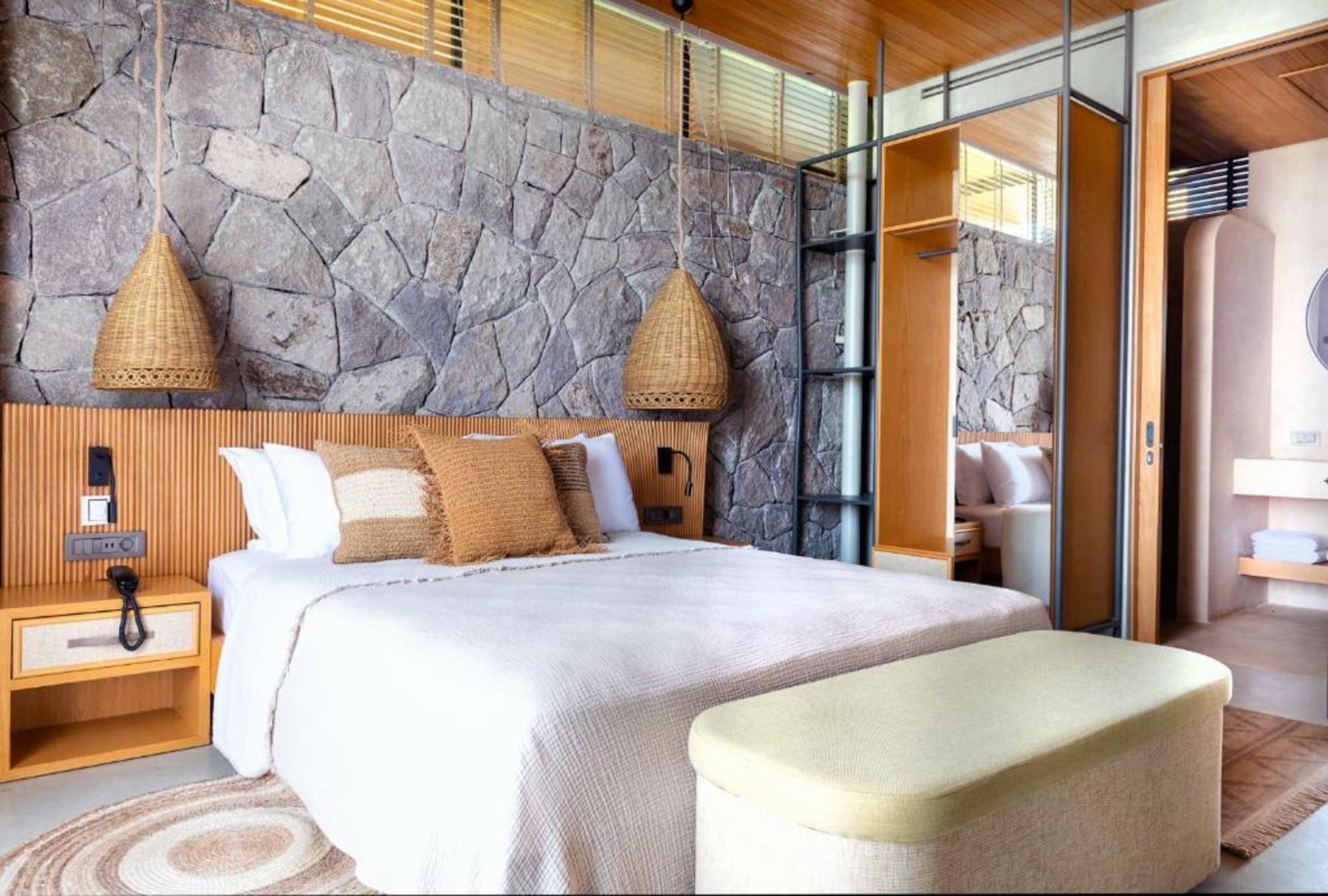 Birdcage 33 Hotel - Adult Only