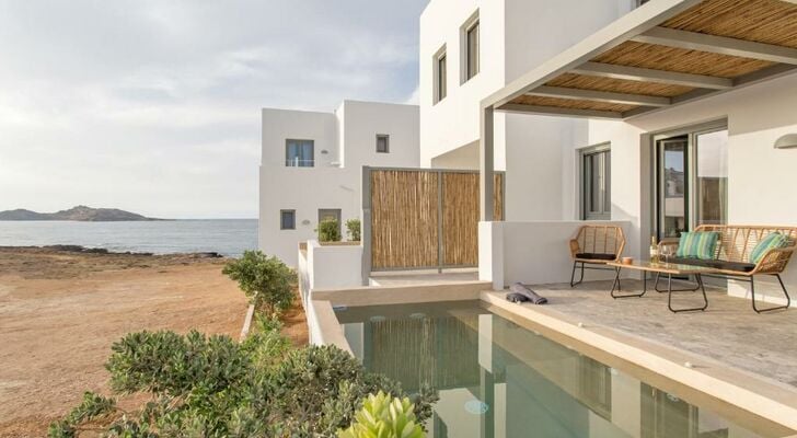 Paros Cape Suites