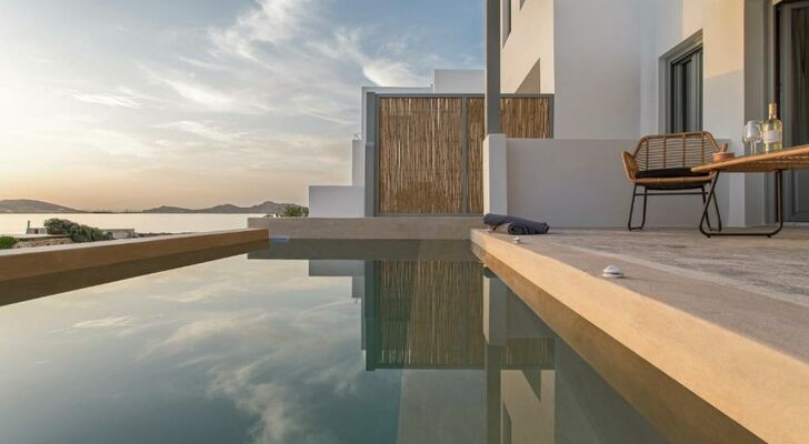 Paros Cape Suites