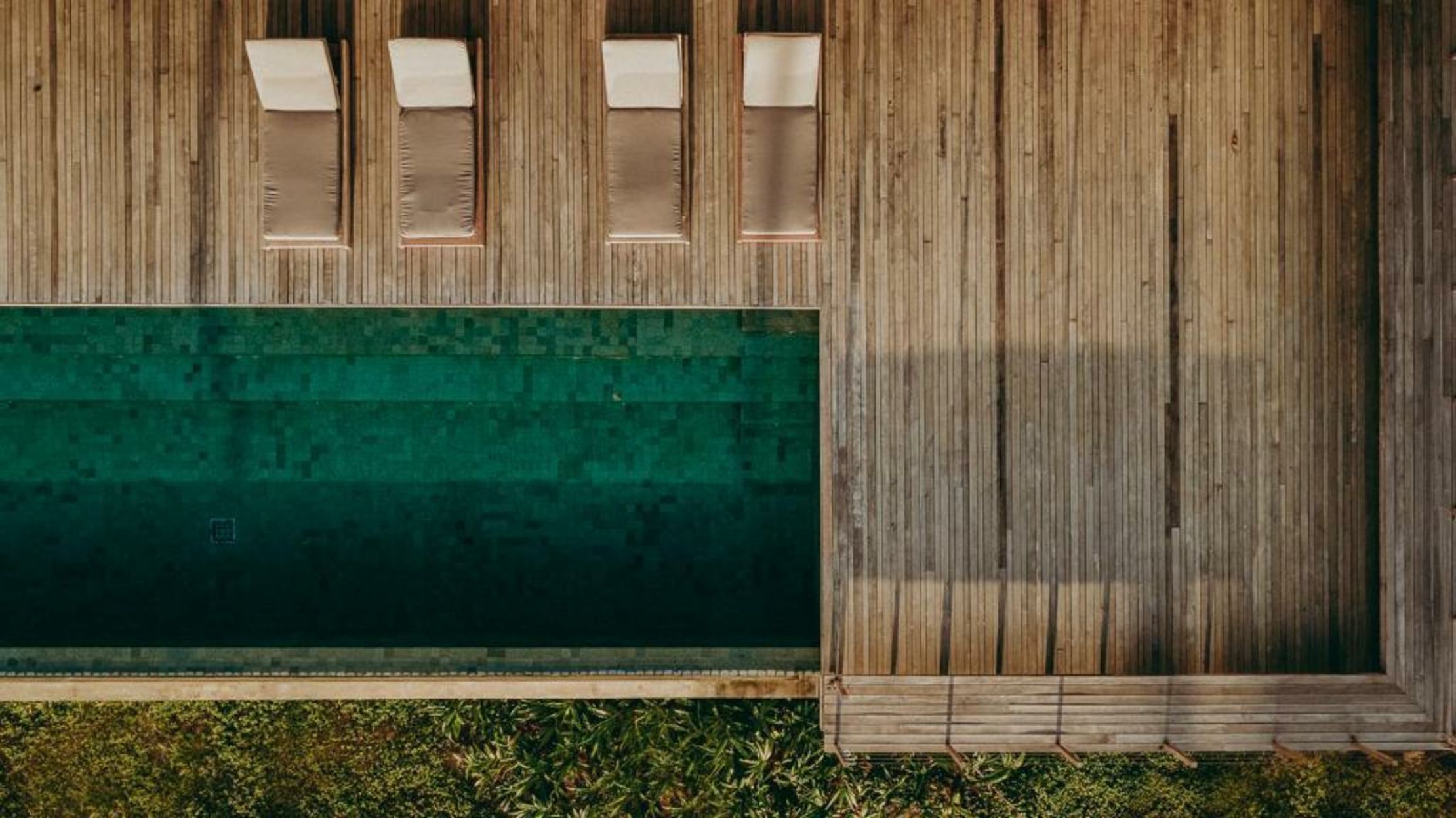 Barracuda Hotel & Villas