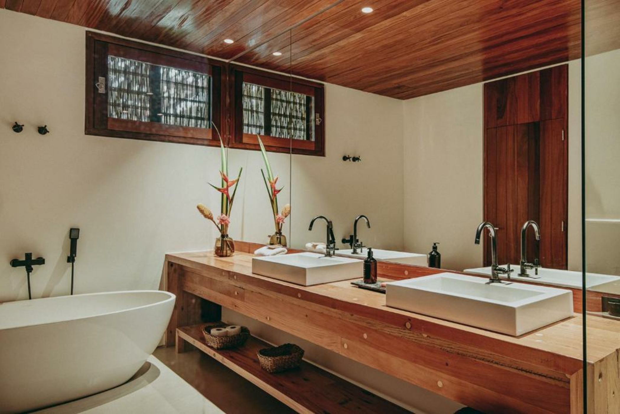 Barracuda Hotel & Villas