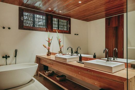 Barracuda Hotel & Villas