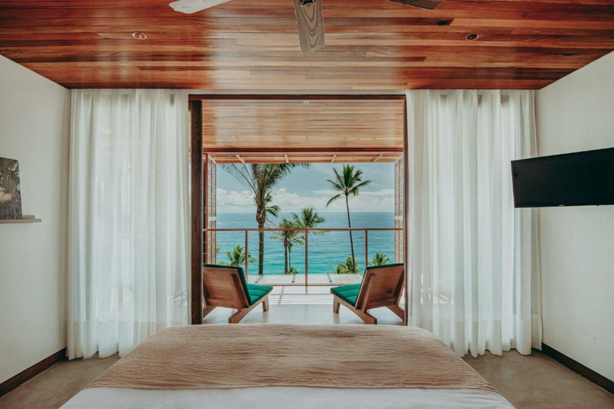 Barracuda Hotel & Villas