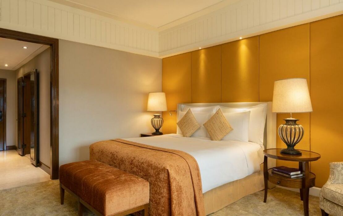 Anantara Siam Bangkok Hotel