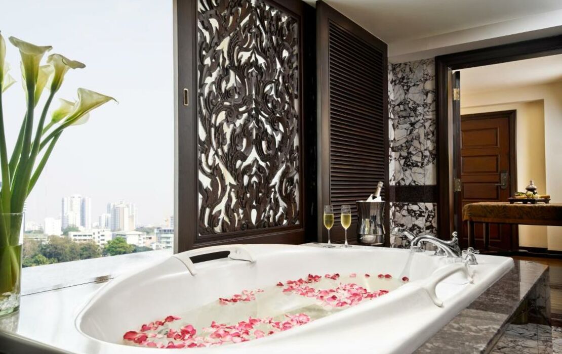 Anantara Siam Bangkok Hotel