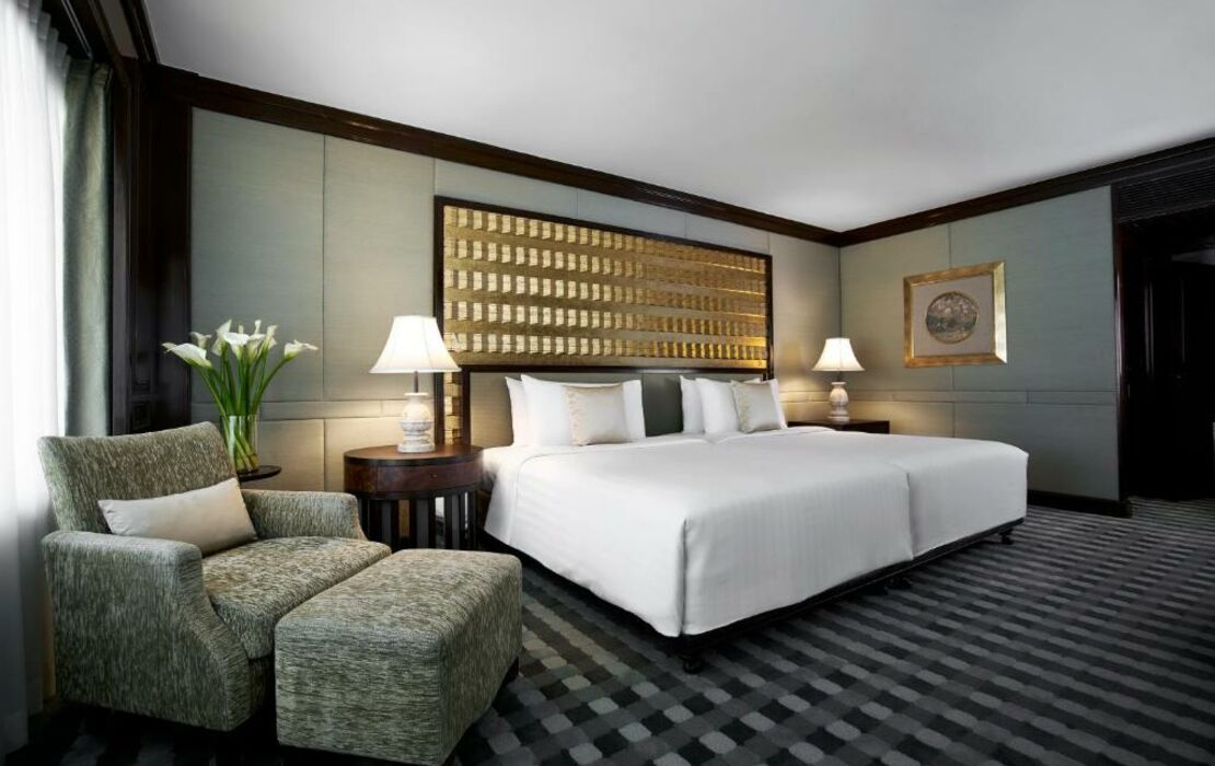 Anantara Siam Bangkok Hotel