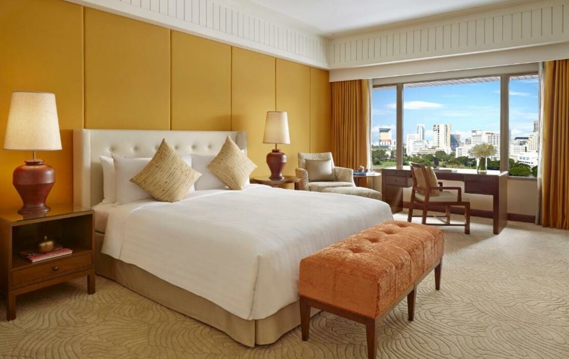 Anantara Siam Bangkok Hotel