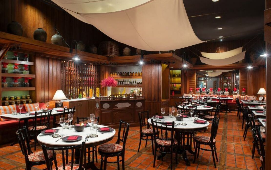 Anantara Siam Bangkok Hotel