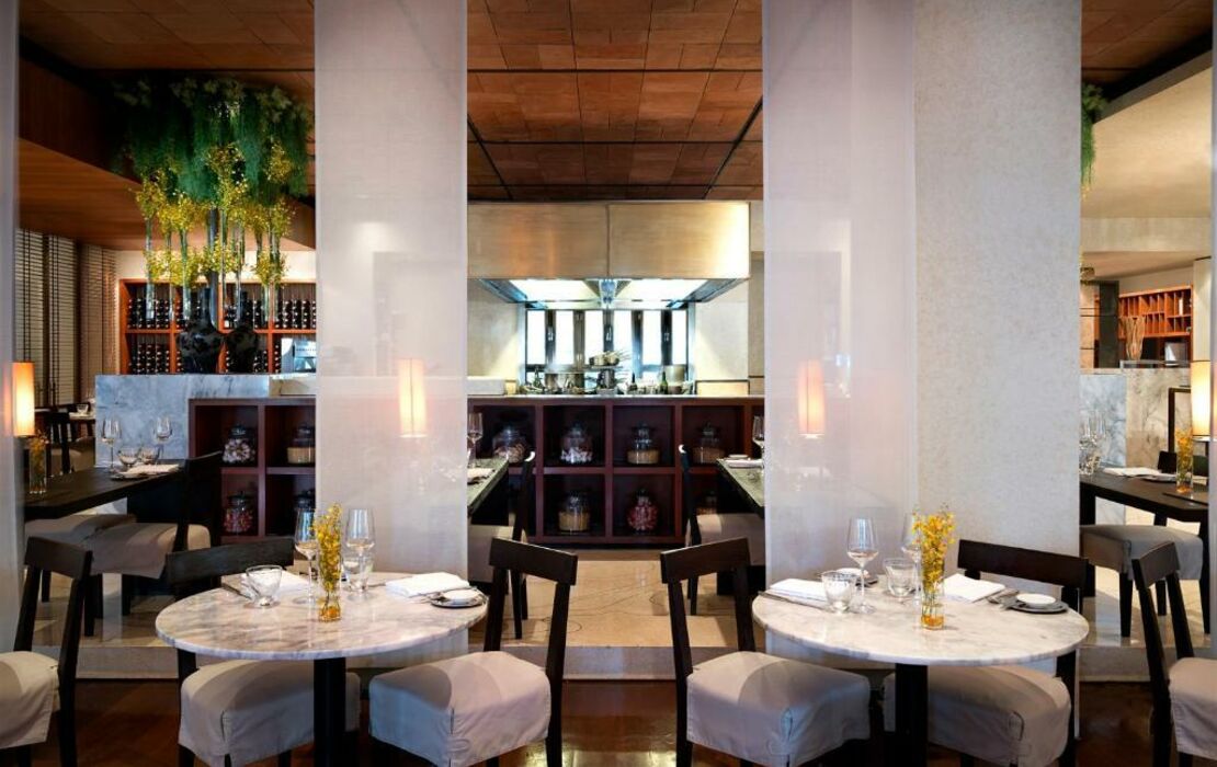 Anantara Siam Bangkok Hotel