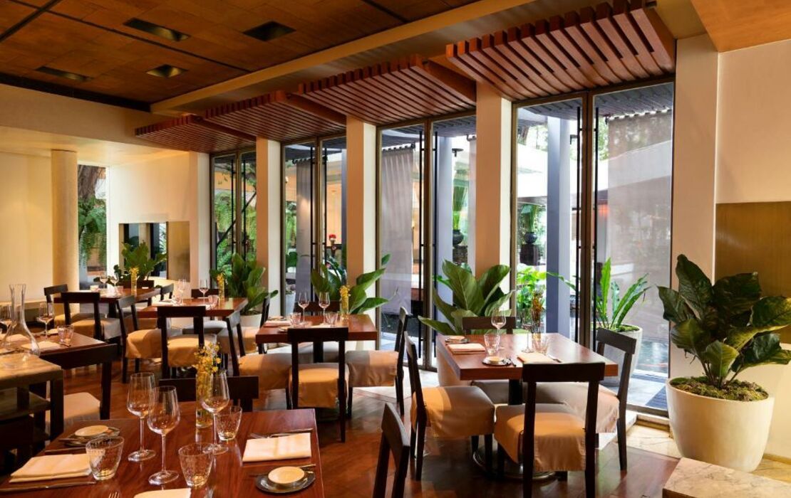 Anantara Siam Bangkok Hotel
