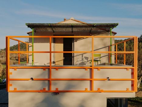 La Ferme HI bride