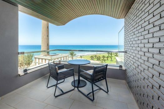 Hotel Faro, a Lopesan Collection Hotel - Adults Only