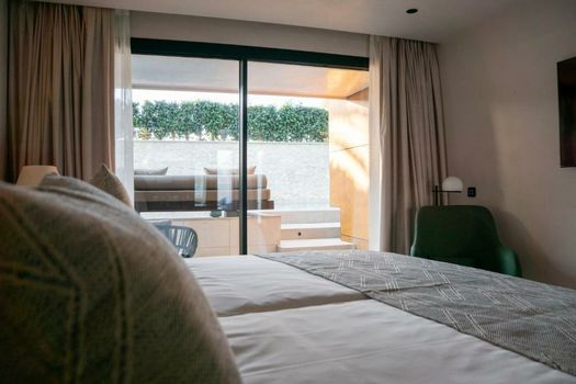 TenSuites