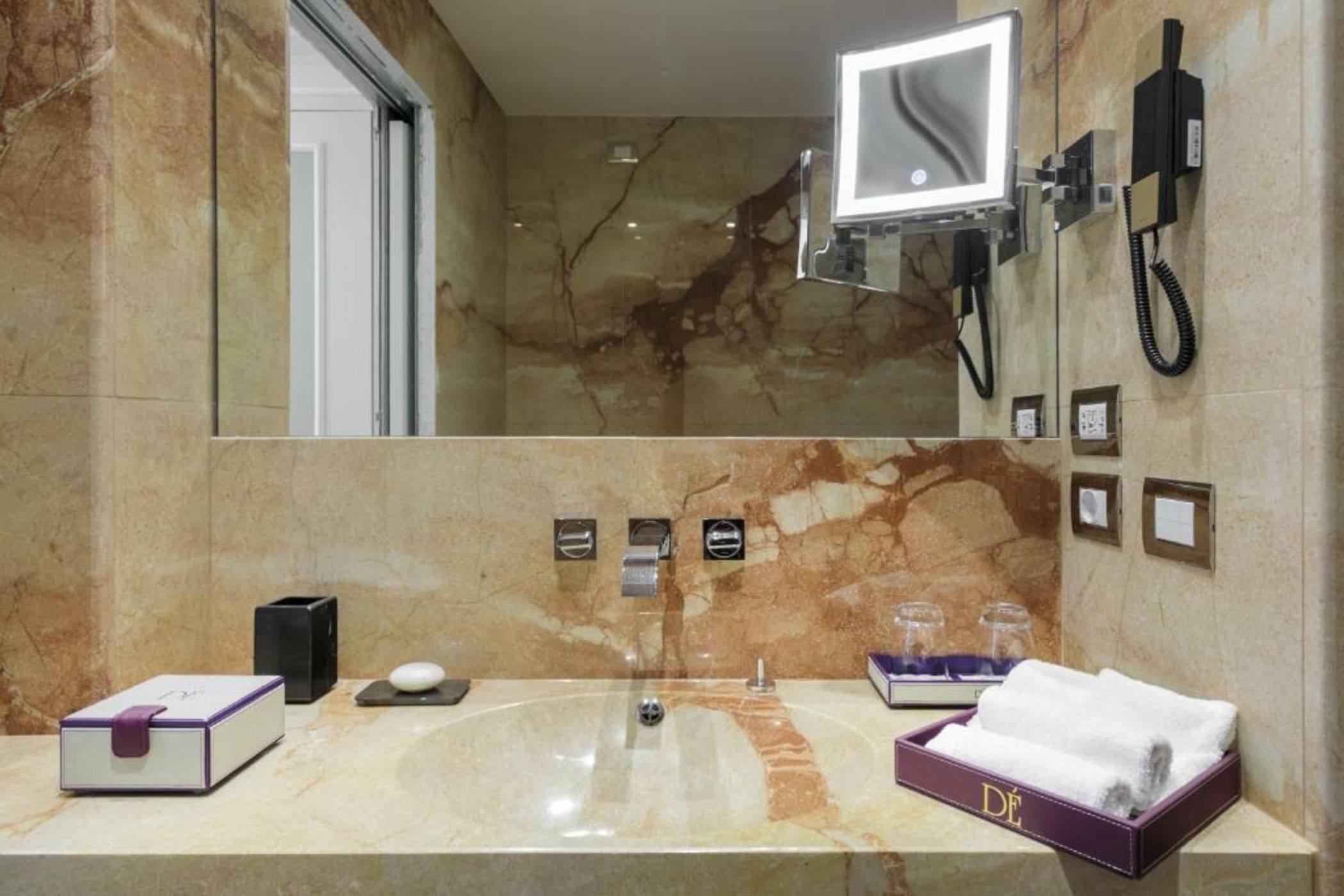 Grand Hotel Des Etrangers