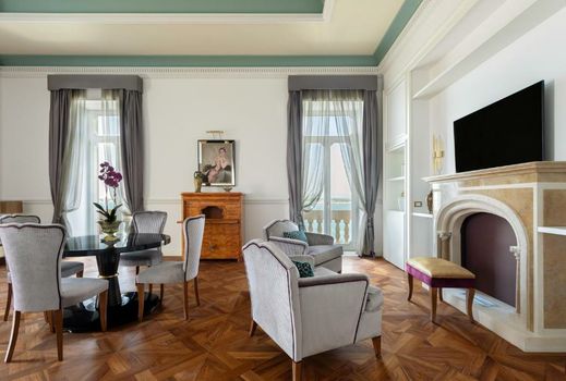 Grand Hotel Des Etrangers