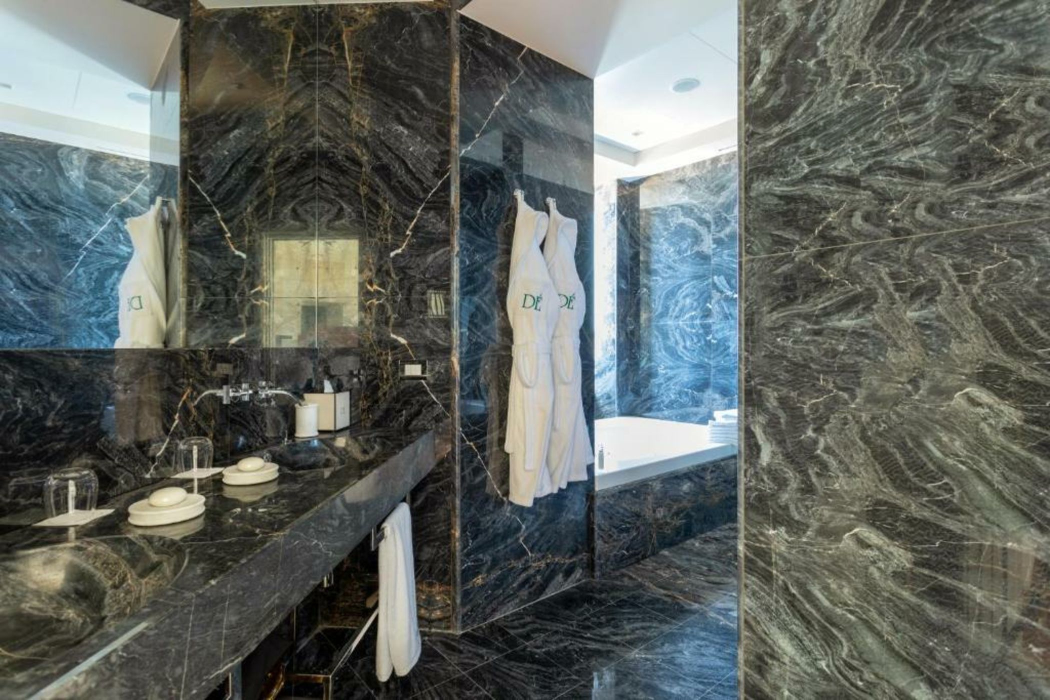 Grand Hotel Des Etrangers