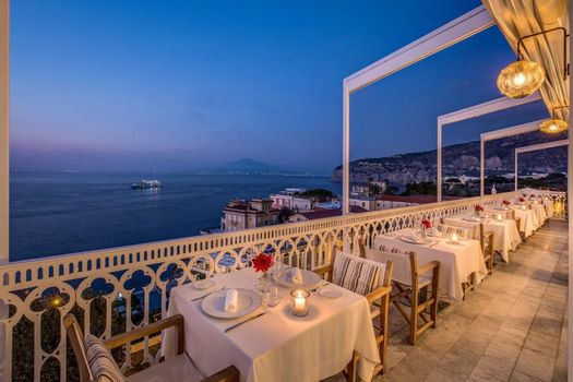 Hotel Mediterraneo