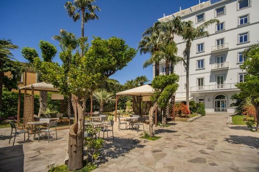 Hotel Mediterraneo
