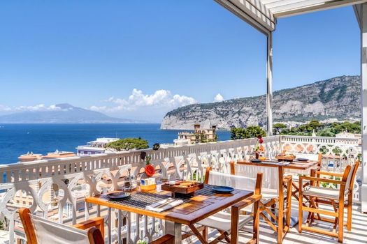 Hotel Mediterraneo