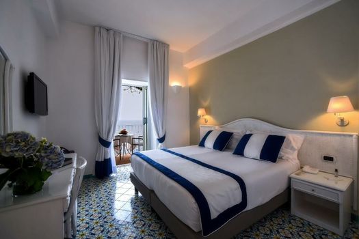 Hotel Miramalfi