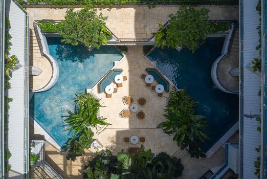 Mayfair House Hotel & Garden