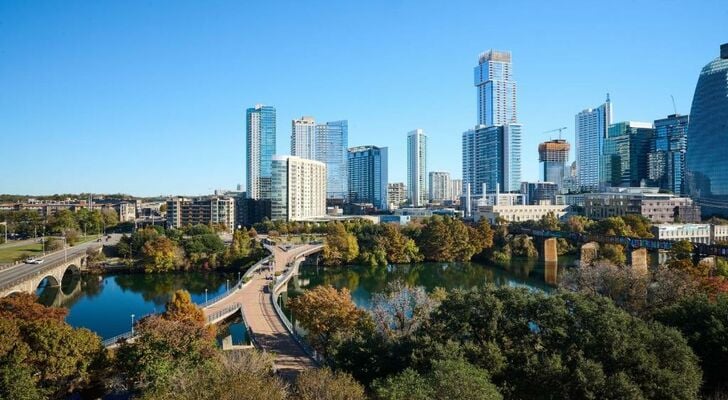 The Loren at Lady Bird Lake