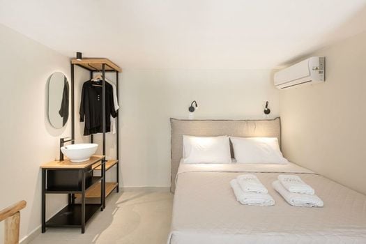 Palm Suites
