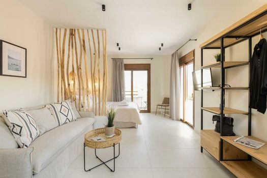 Palm Suites