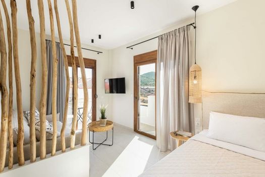 Palm Suites